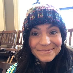 Meet your Posher, Abby